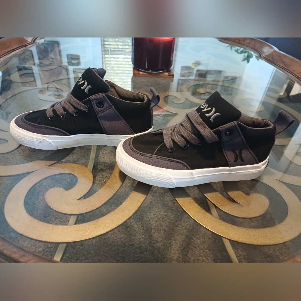 Hurley Kids Black and Dark Gray Sneakers